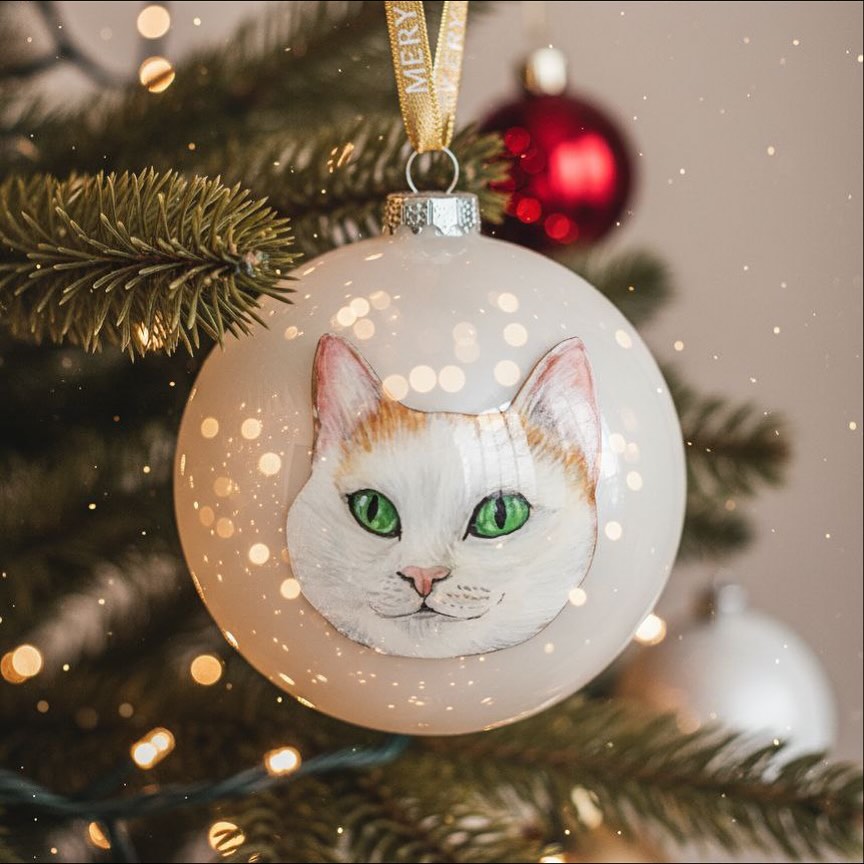 Custom Pet Portrait Christmas Ornament - Hand-Painted Dog & Cat Bauble