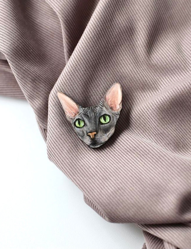 Custom Cat Portrait Brooch - Hand-Painted Wooden Pin from Photo