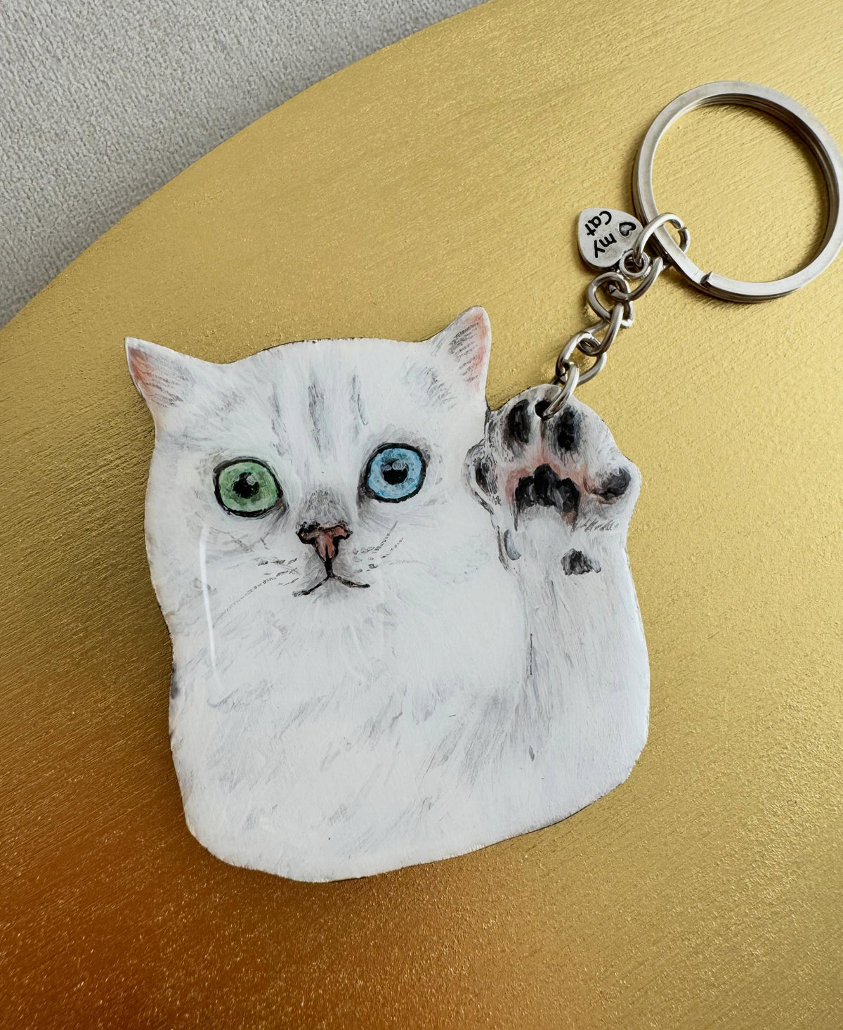Custom Cat Portrait Keychain - Hand-Painted Wooden Pet Keychain